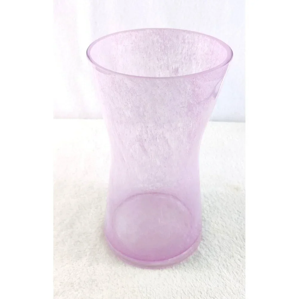 Unmarked ftd hourglass